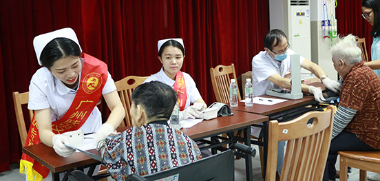 ���ݷ���Ƥ����ҽԺ